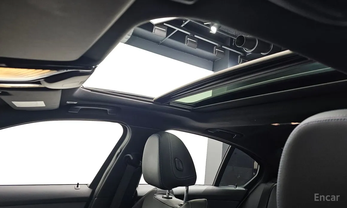 Фото 19 - BMW 3 Series