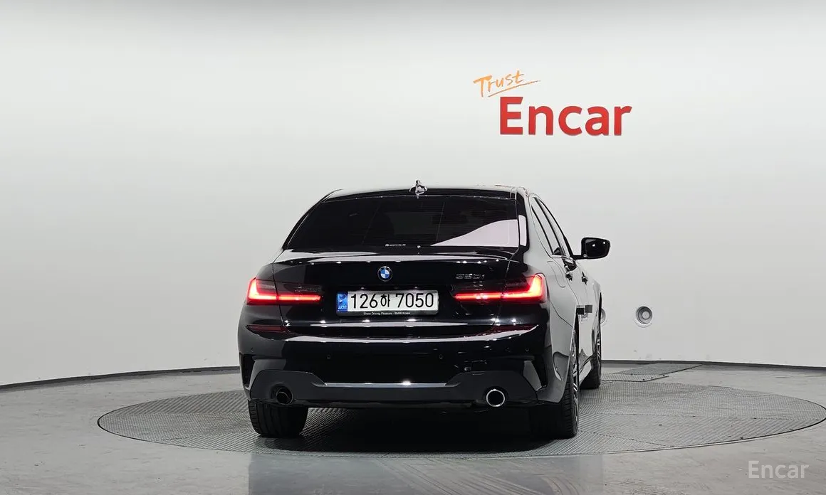 Фото 4 - BMW 3 Series