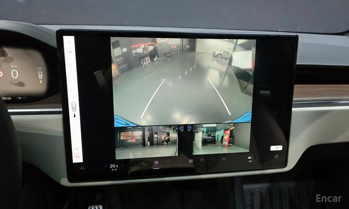 Фото 14 - Tesla Model X