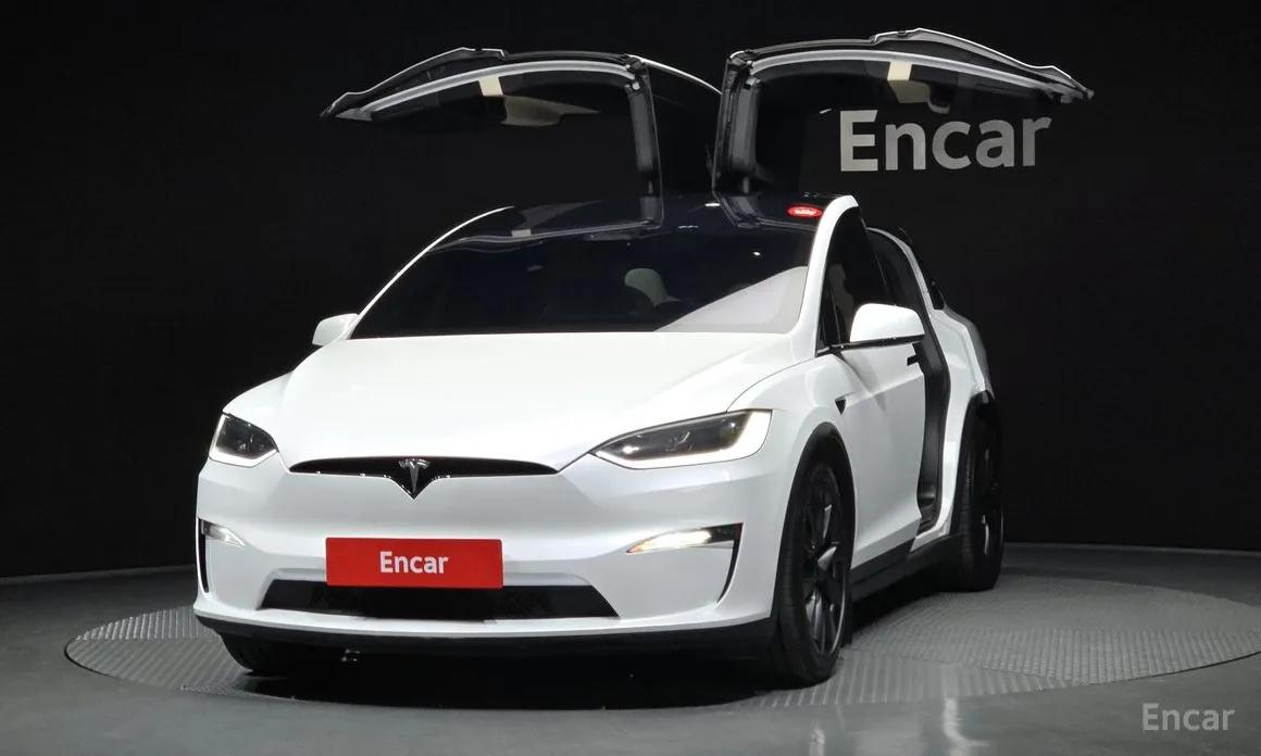 Фото 3 - Tesla Model X