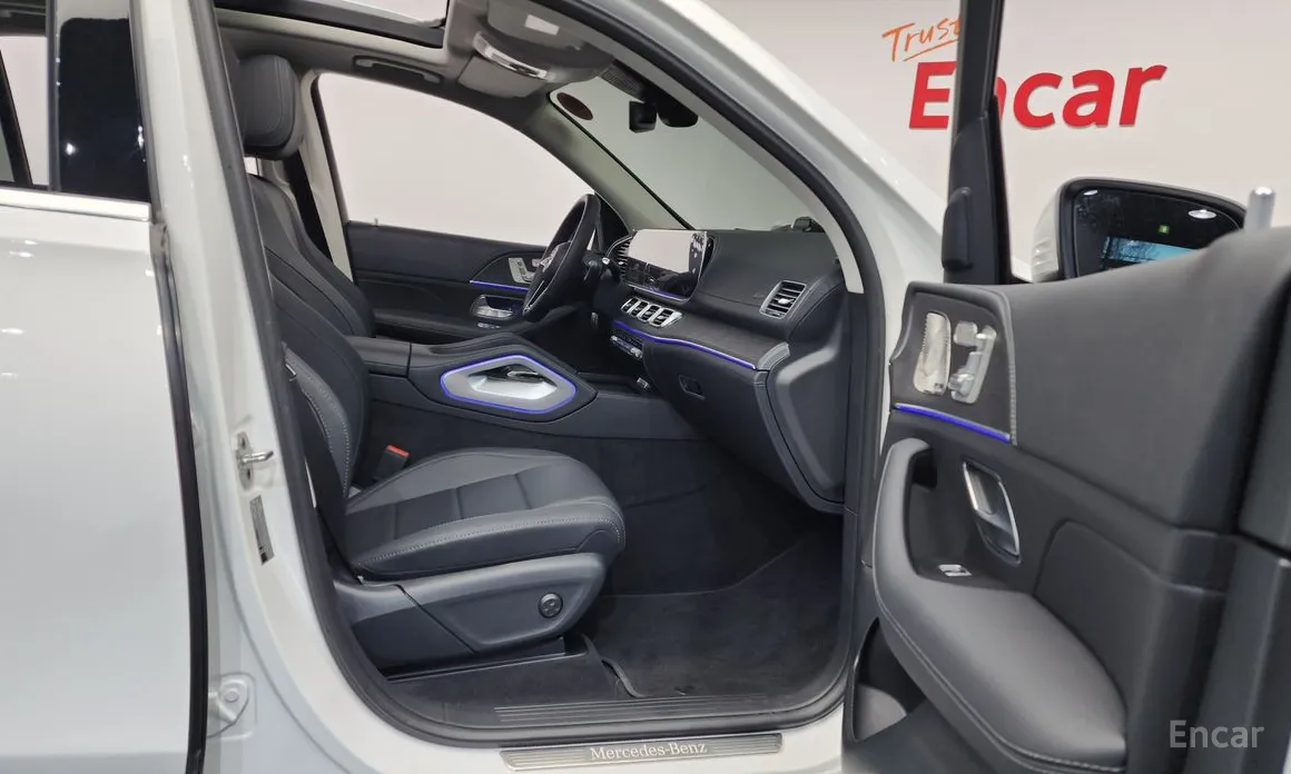 Фото 11 - Mercedes-Benz GLE-Class