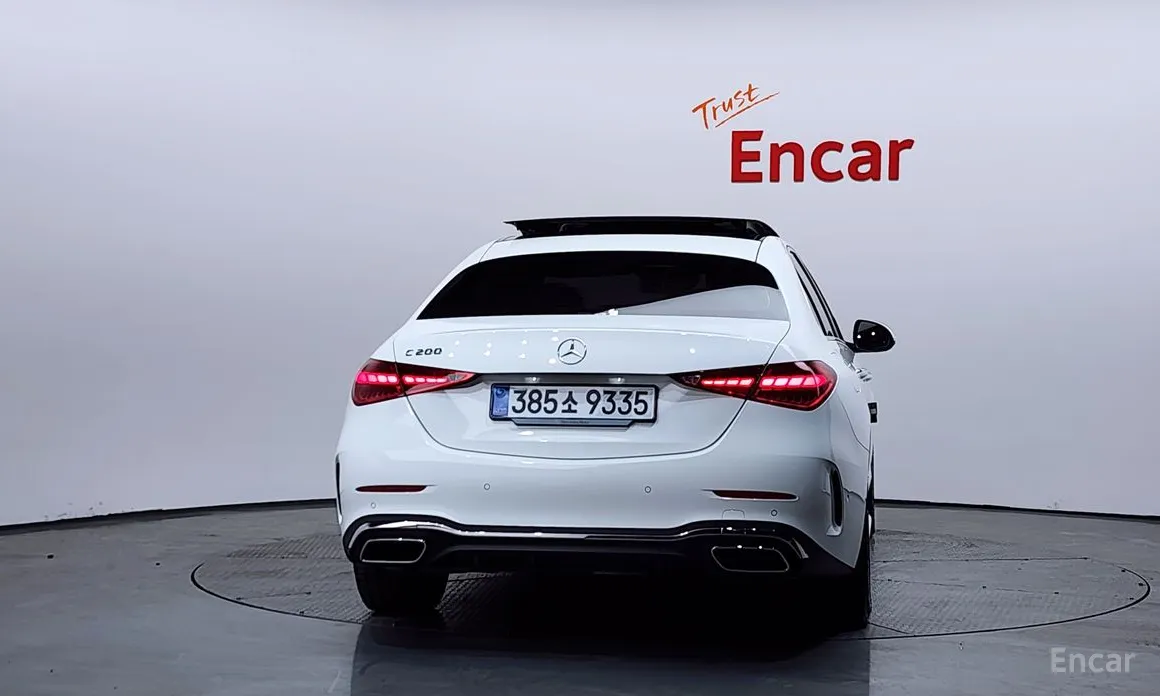 Фото 4 - Mercedes-Benz C-Class