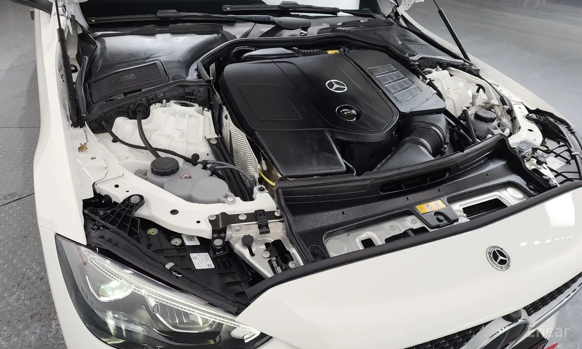 Фото 6 - Mercedes-Benz C-Class