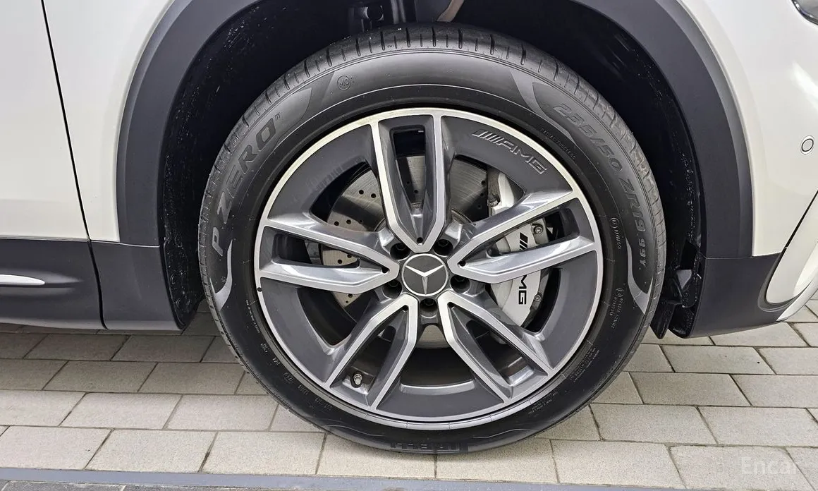 Фото 5 - Mercedes-Benz GLB-Class