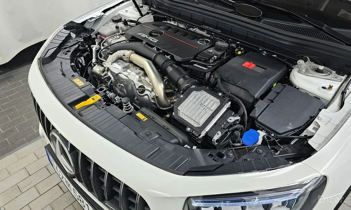 Фото 6 - Mercedes-Benz GLB-Class