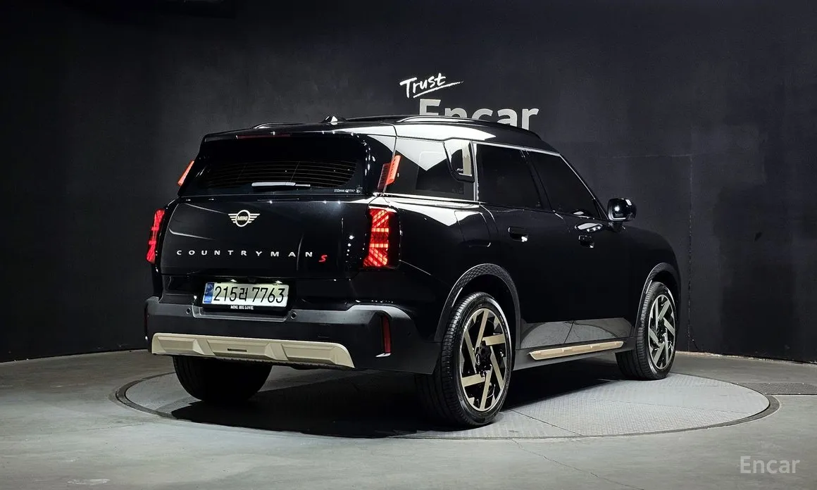 Фото 2 - Mini Countryman