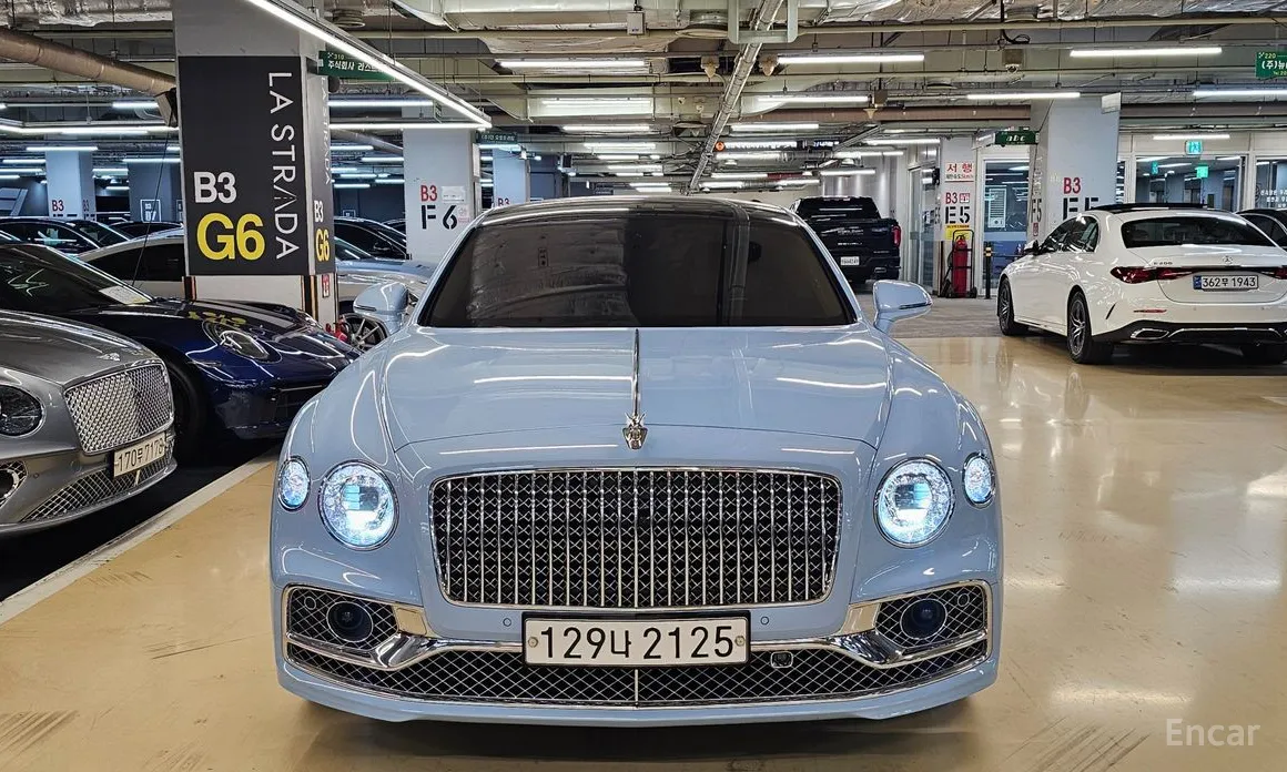 Фото 1 - Bentley Flying Spur