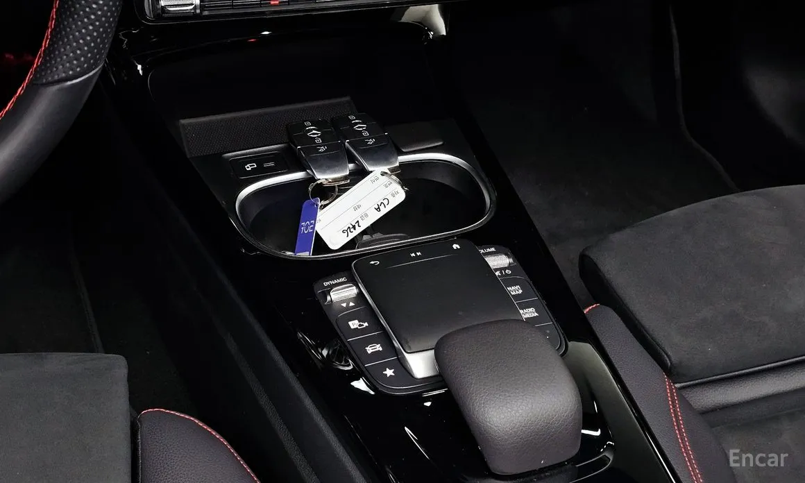 Фото 20 - Mercedes-Benz CLA-Class