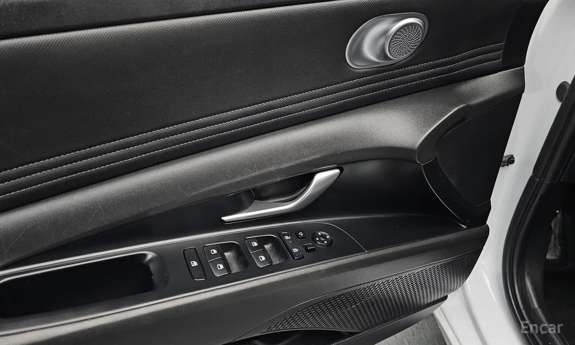 Фото 17 - Hyundai Avante