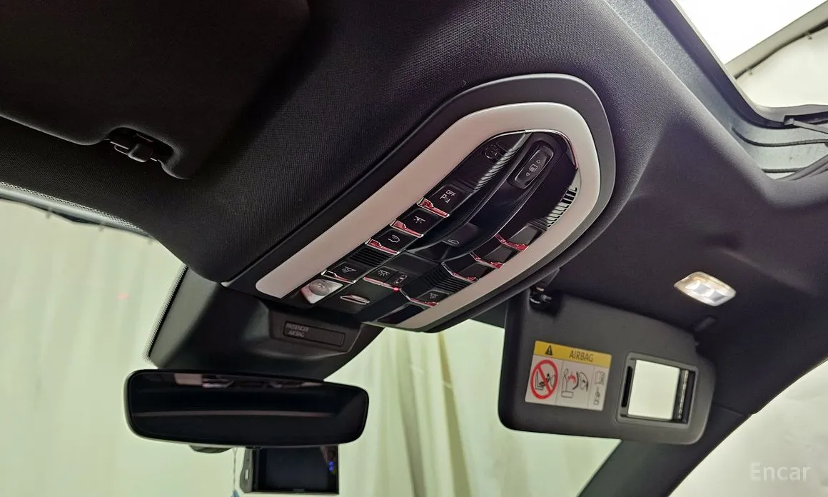 Фото 17 - Porsche Macan