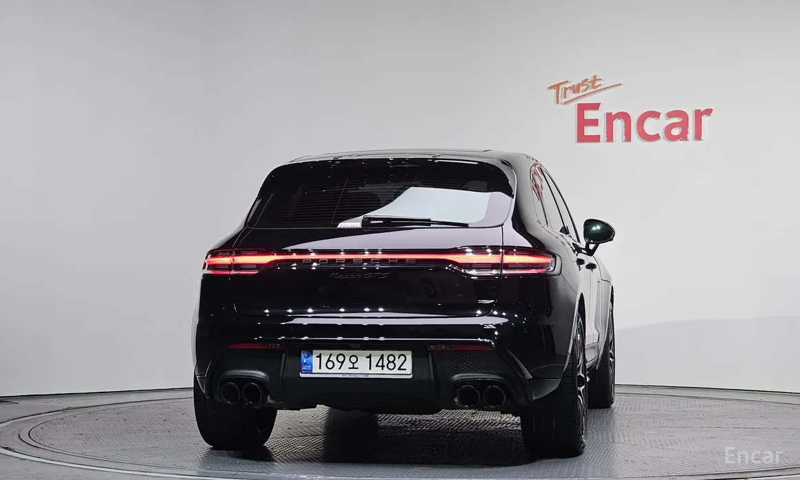 Фото 4 - Porsche Macan