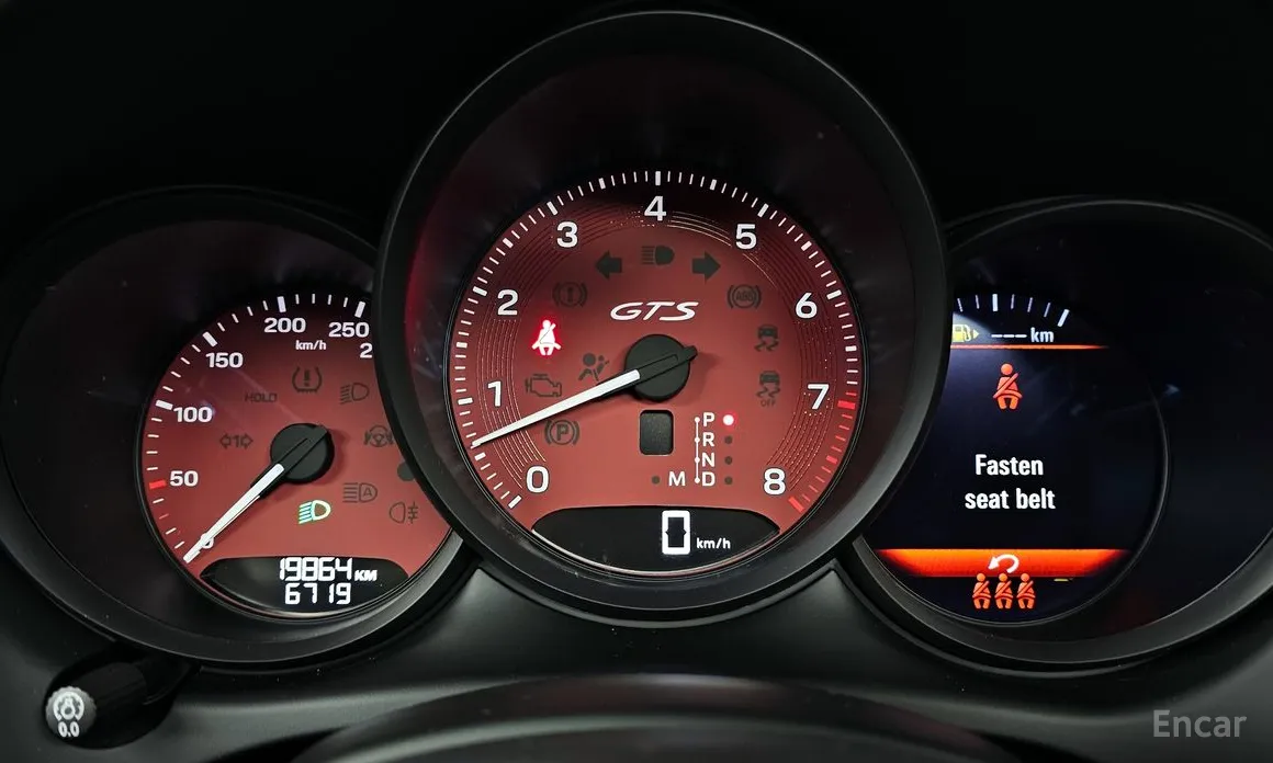 Фото 8 - Porsche Macan