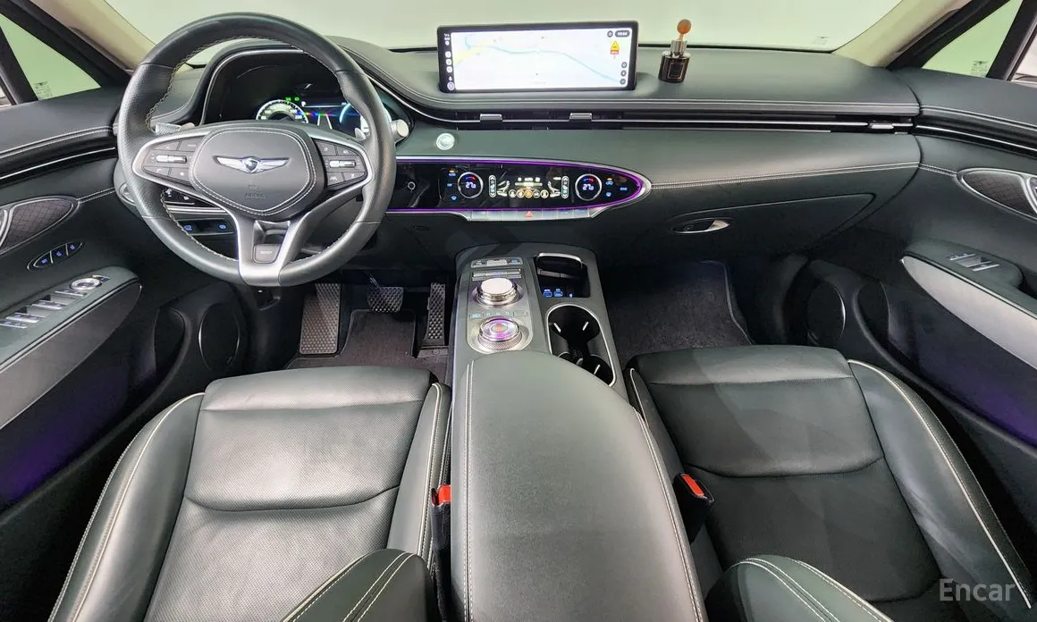 Фото 7 - Genesis GV70