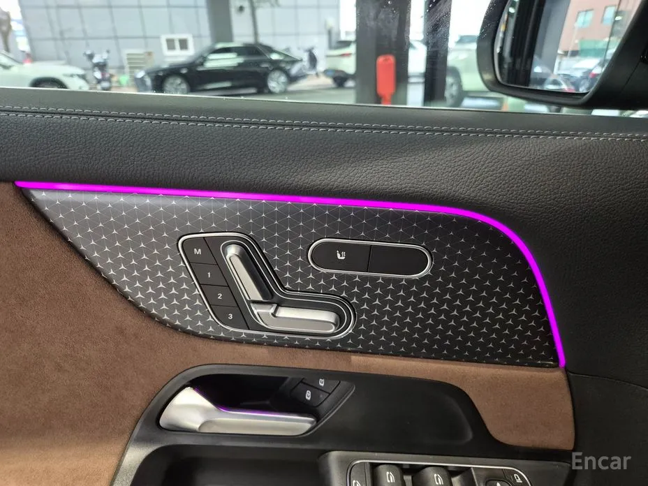 Фото 16 - Mercedes-Benz GLA-Class