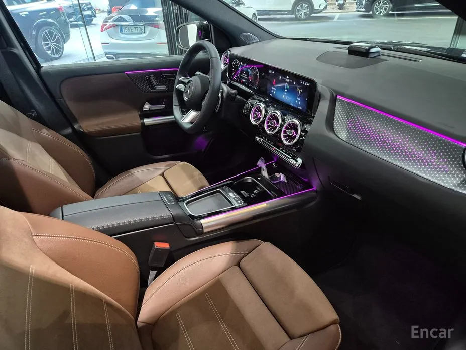 Фото 19 - Mercedes-Benz GLA-Class