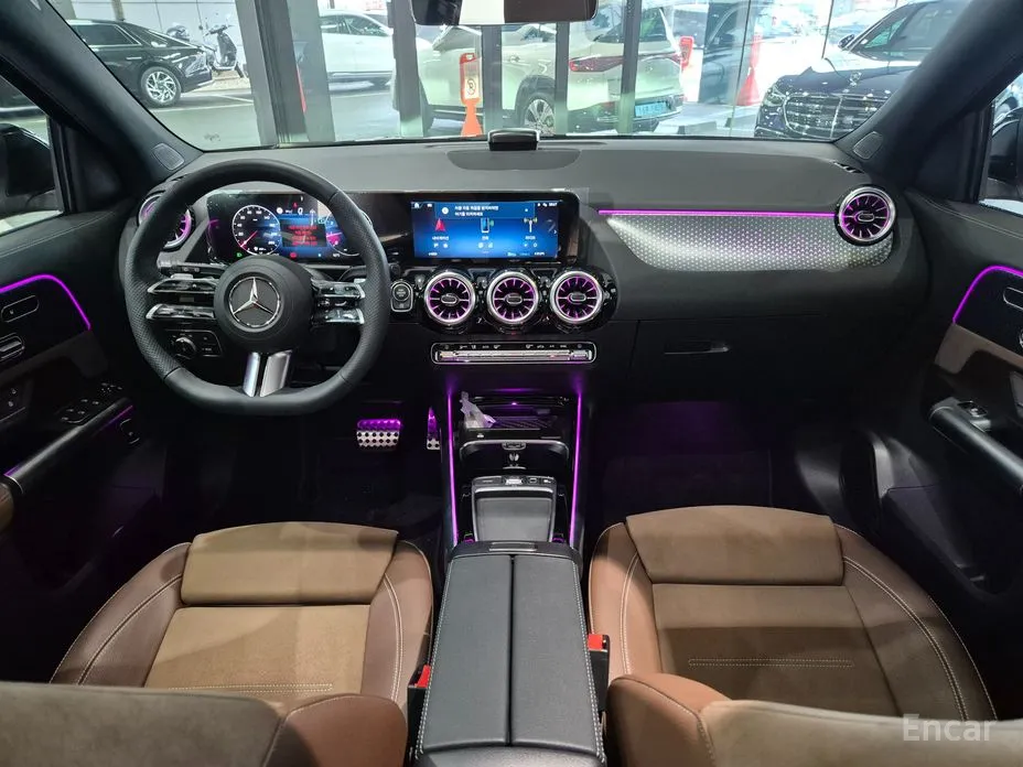 Фото 7 - Mercedes-Benz GLA-Class