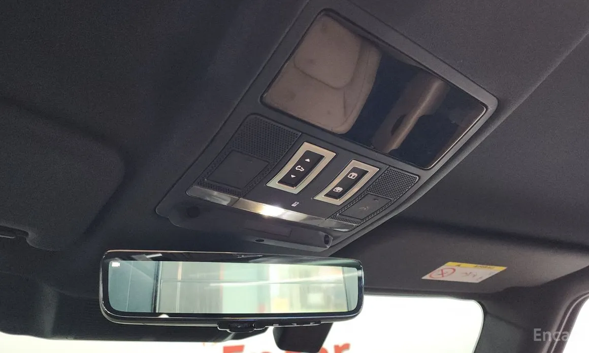 Фото 17 - Land Rover Defender