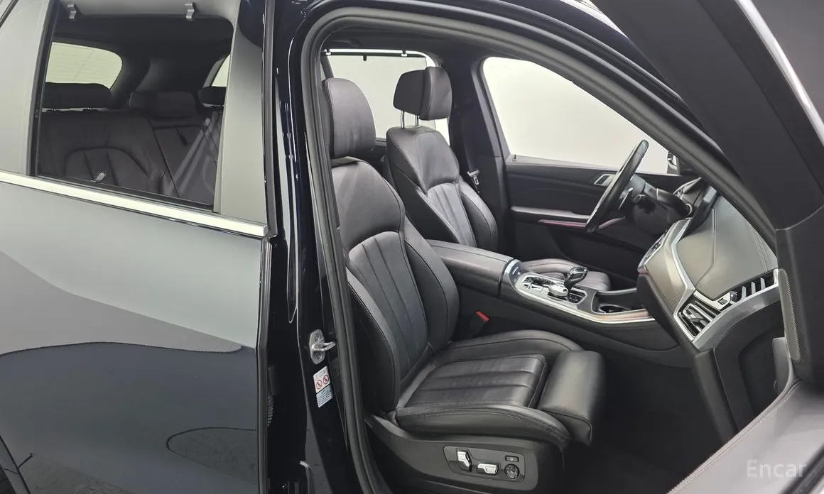 Фото 12 - BMW X5