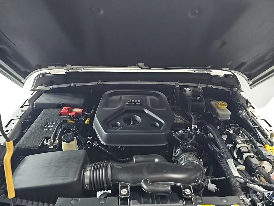 Фото 6 - Jeep Wrangler