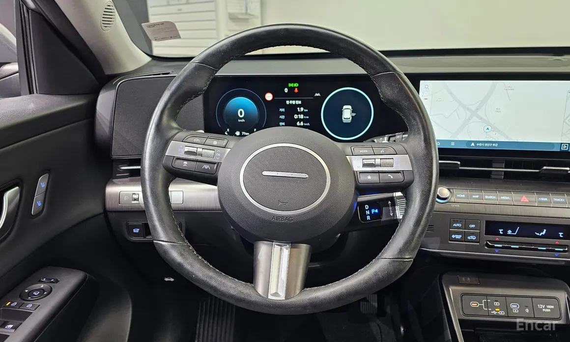 Фото 13 - Hyundai Kona