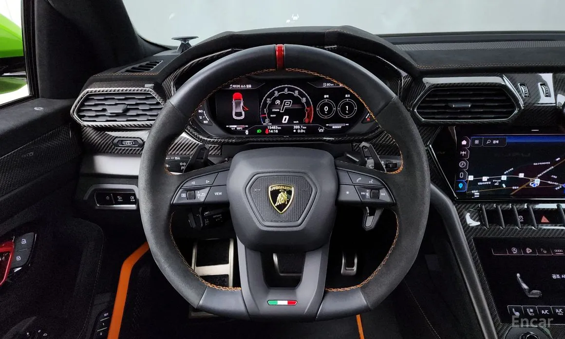 Фото 13 - Lamborghini Urus