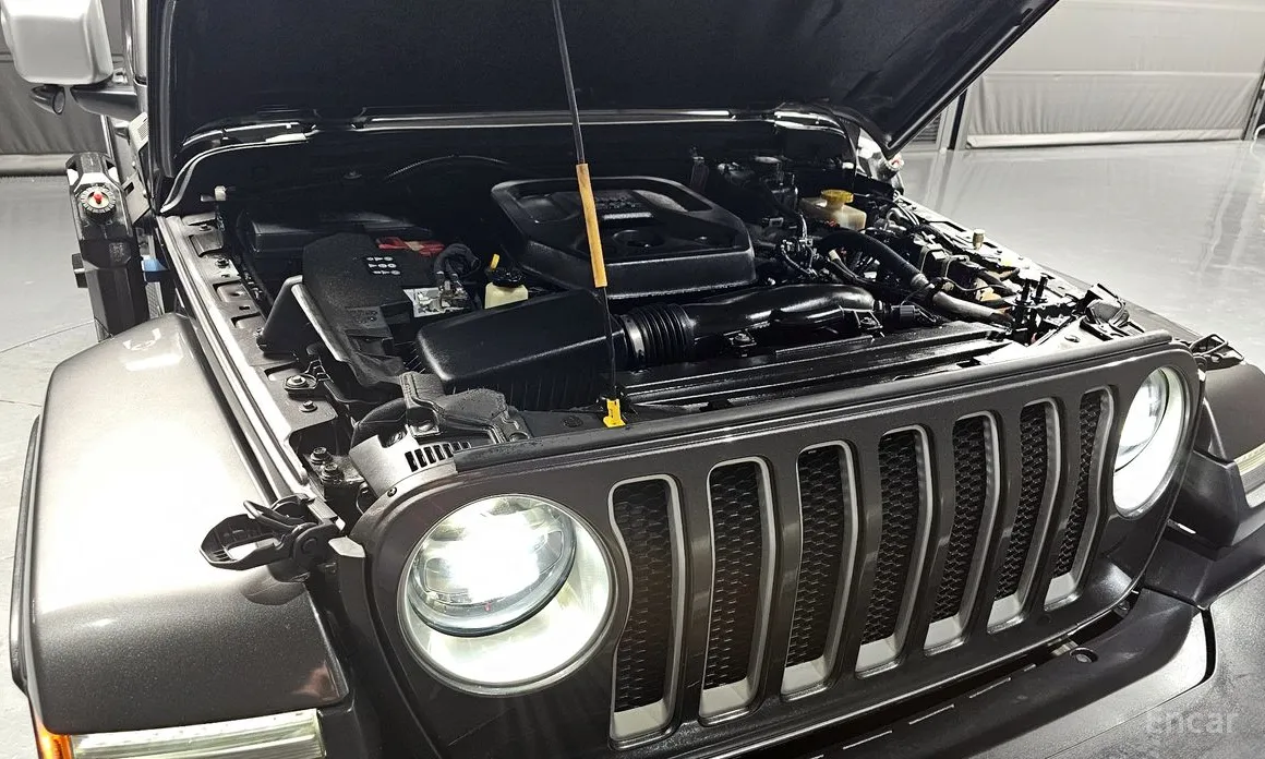 Фото 6 - Jeep Wrangler