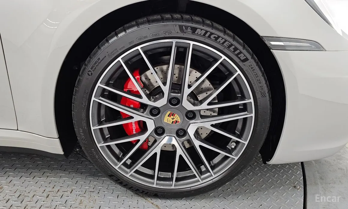 Фото 5 - Porsche 911