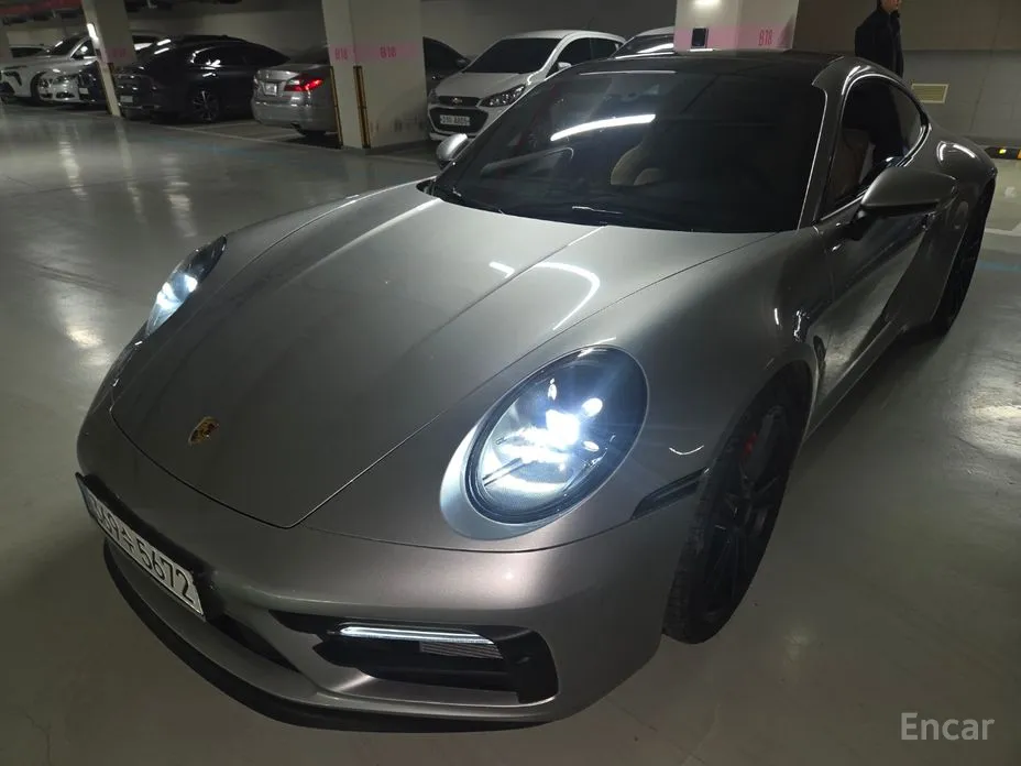 Фото 3 - Porsche 911