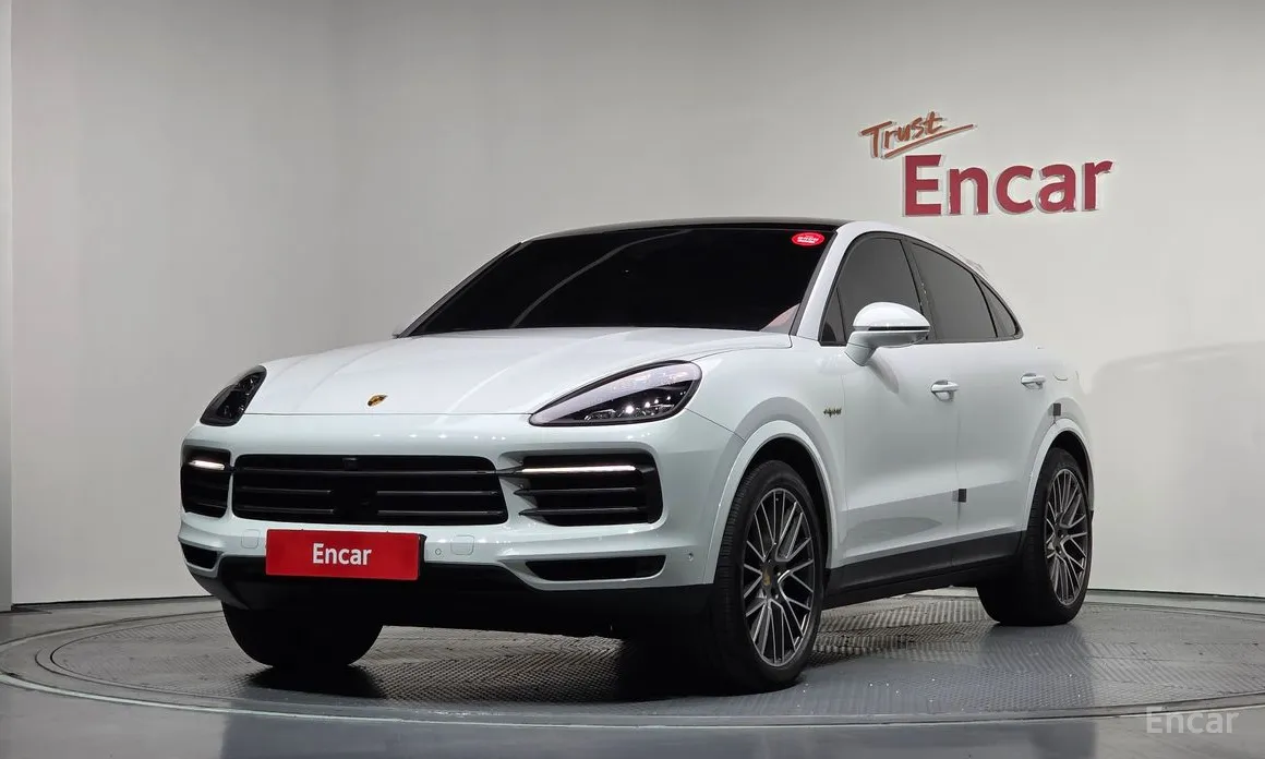Фото 1 - Porsche Cayenne