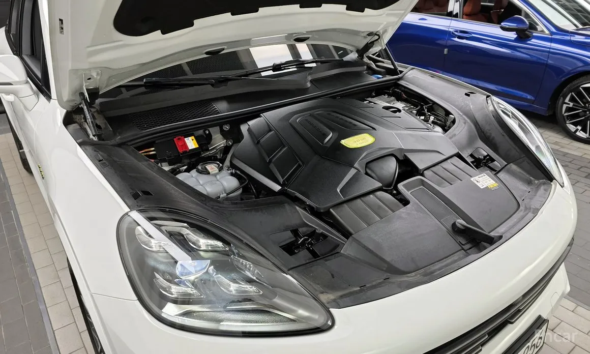Фото 6 - Porsche Cayenne