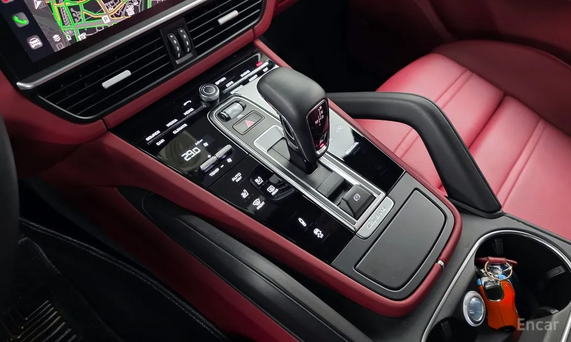 Фото 9 - Porsche Cayenne