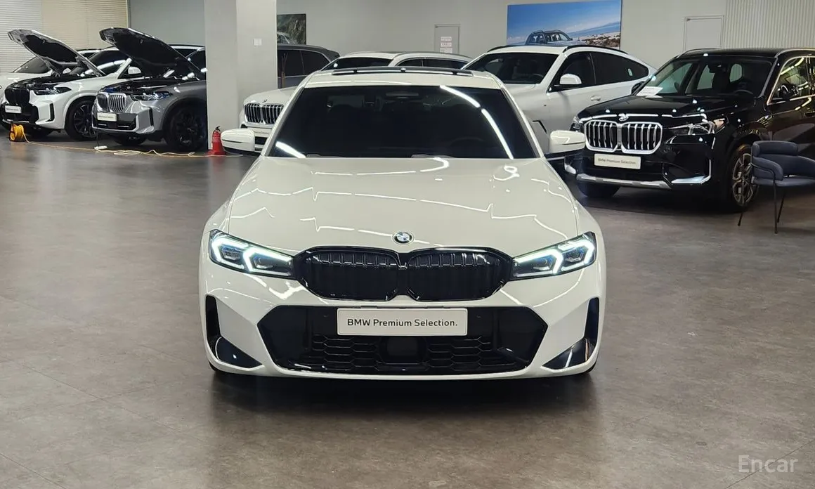 Photo 3 - BMW 3 Series