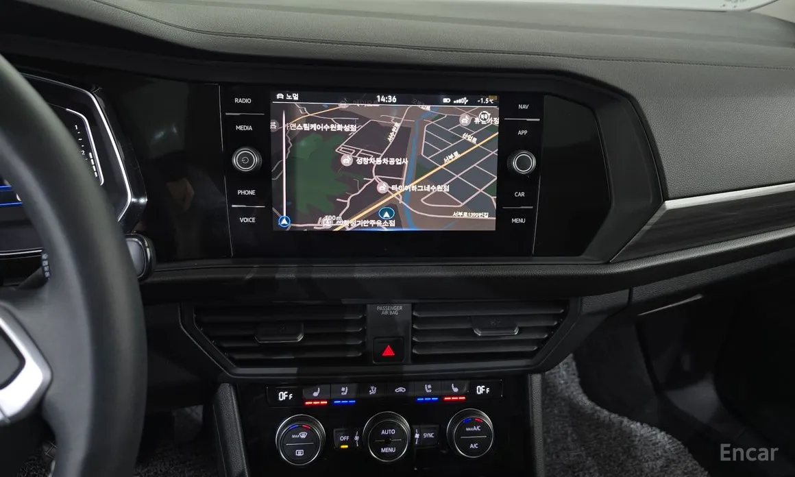 Фото 14 - Volkswagen Jetta