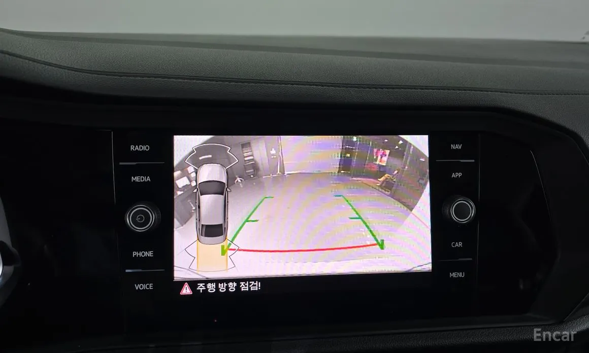 Фото 15 - Volkswagen Jetta