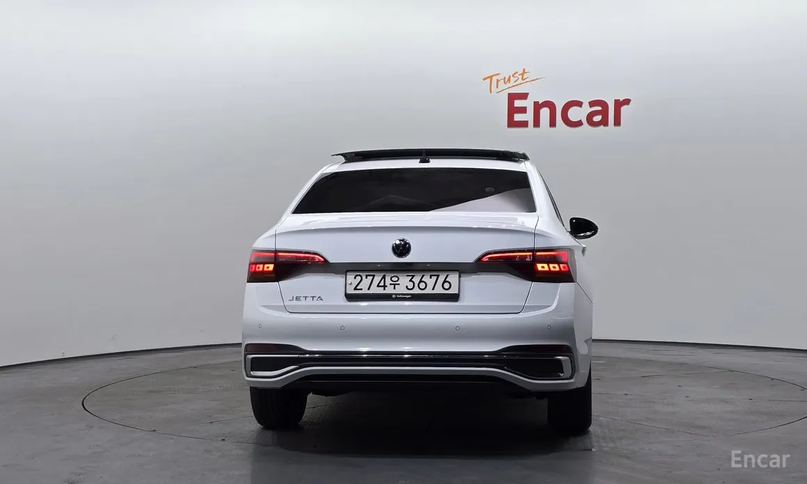 Фото 4 - Volkswagen Jetta