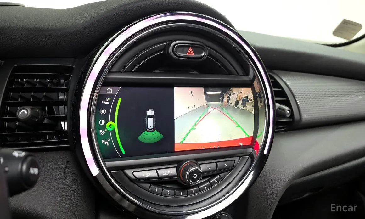 Фото 15 - Mini Cooper