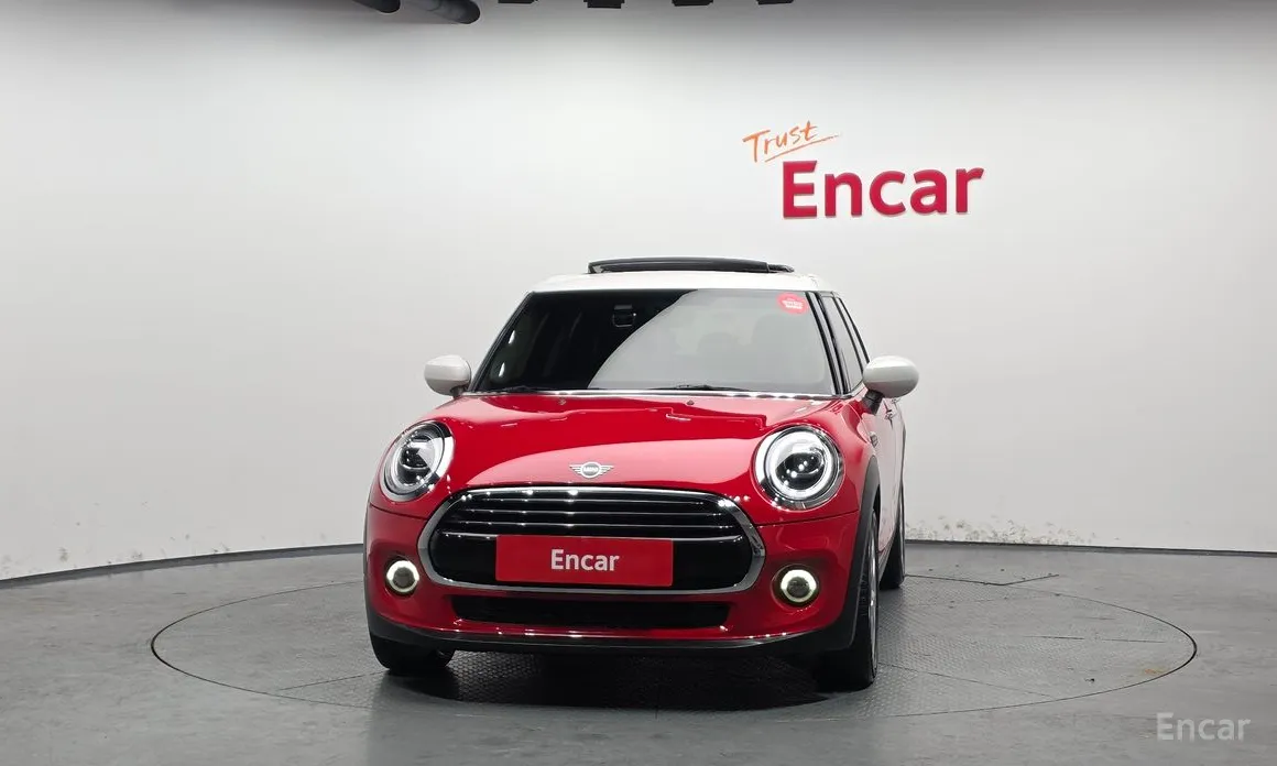 Фото 3 - Mini Cooper