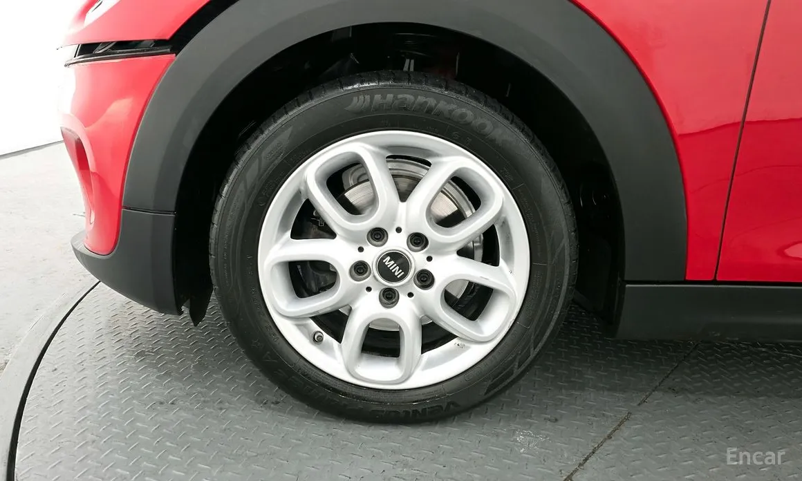 Фото 5 - Mini Cooper