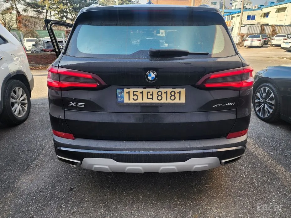 Фото 2 - BMW X5