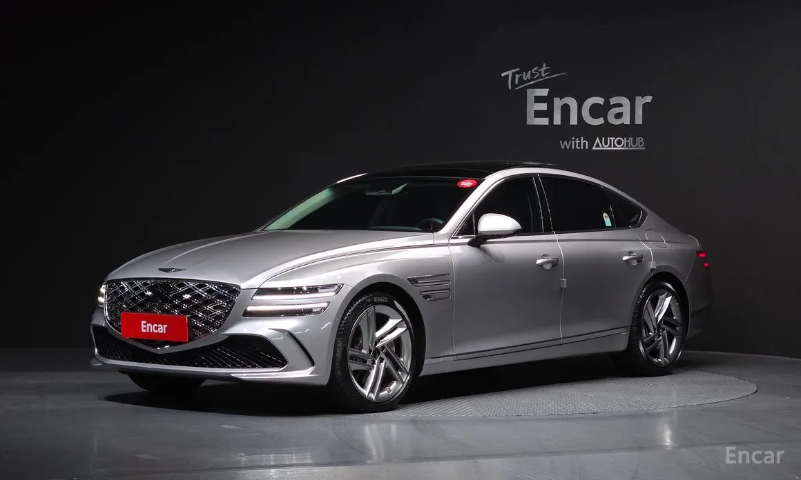 Фото 1 - Genesis G80
