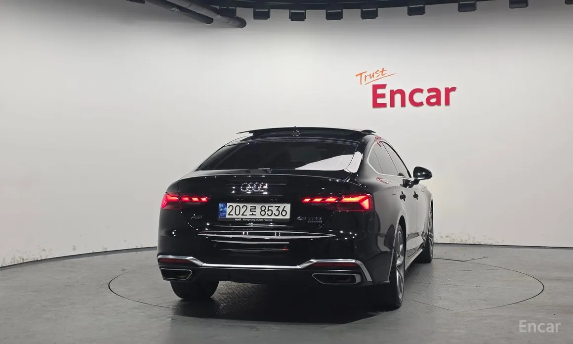 Фото 4 - Audi A5