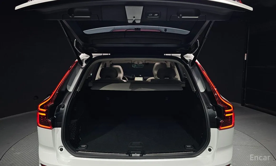 Фото 20 - Volvo XC60