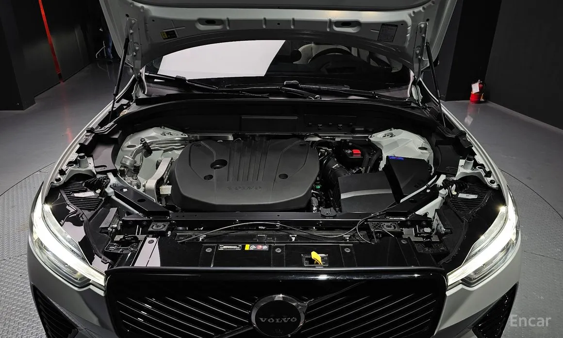 Фото 6 - Volvo XC60