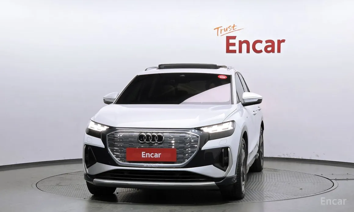 Фото 3 - Audi Q4 e-tron