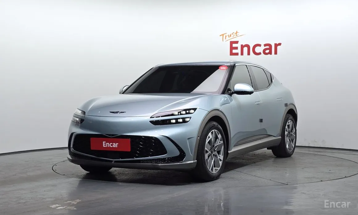 Фото 1 - Genesis GV60