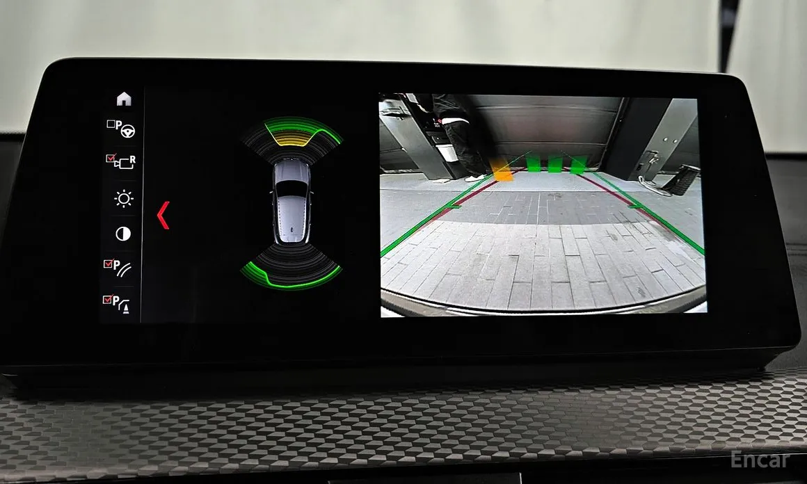 Фото 15 - BMW X2 (F39)