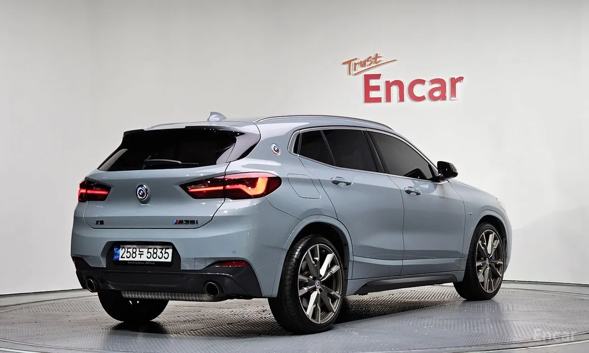 Фото 2 - BMW X2 (F39)