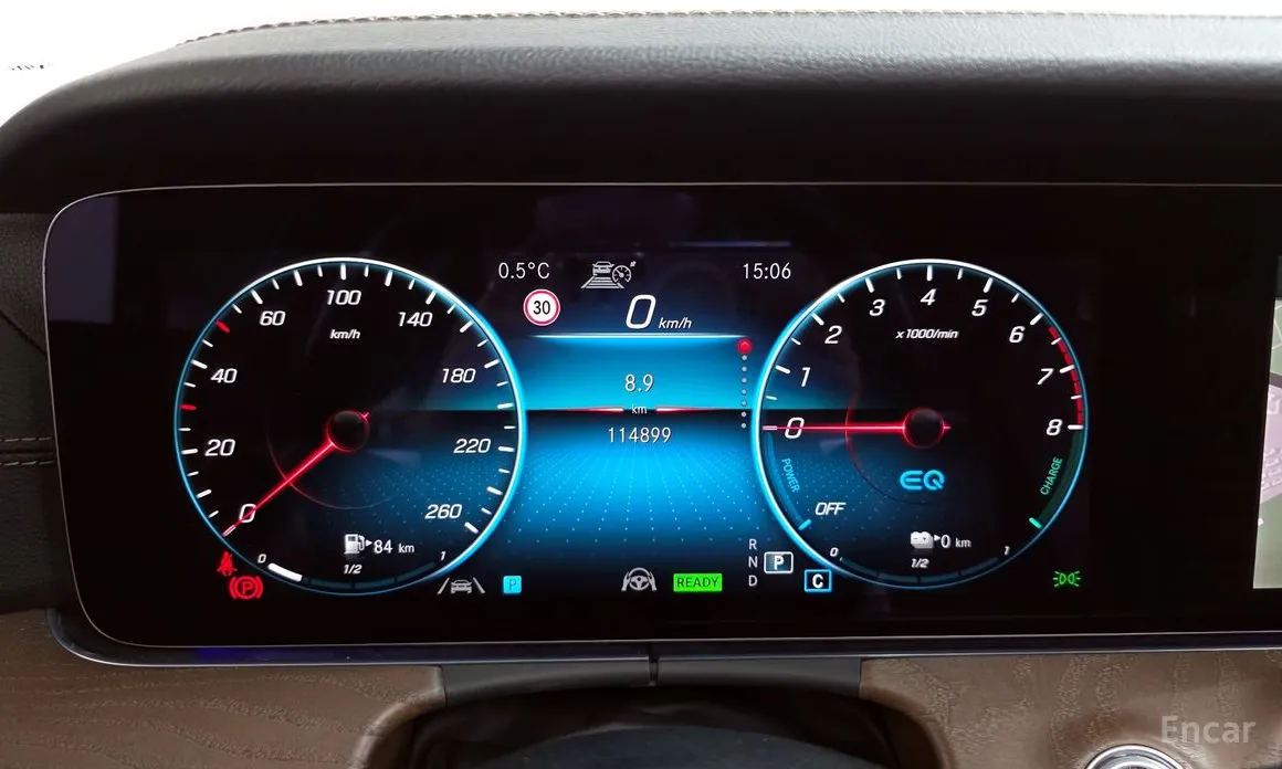 Фото 8 - Mercedes-Benz E-Class