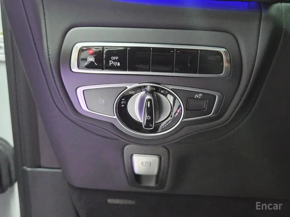 Фото 14 - Mercedes-Benz G-Class