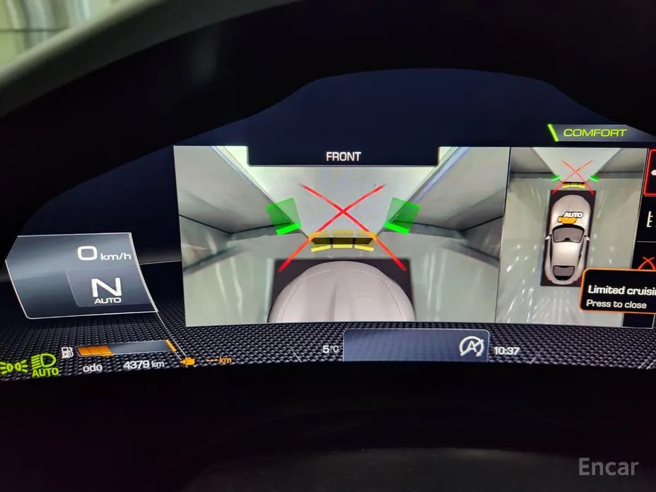 Фото 12 - Ferrari Roma